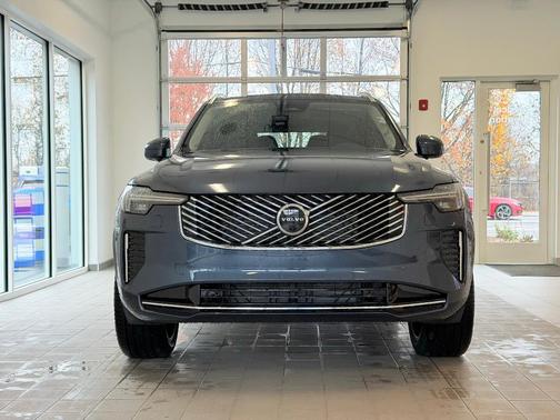 2026 Volvo XC90 B6 Ultra 7-Seater