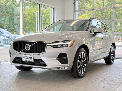 2023 Volvo XC60 B5 AWD Core