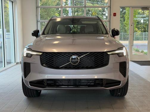 2026 Volvo XC90 B6 Ultra Dark Theme 7-Seater