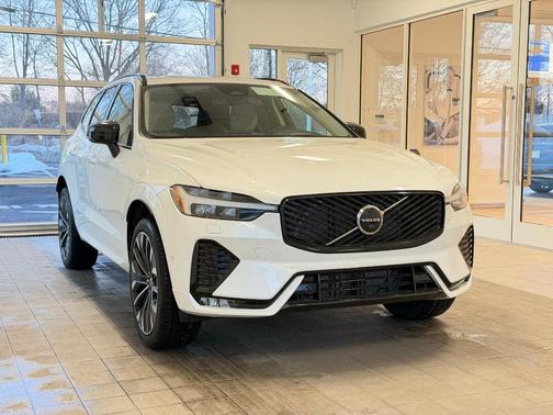 2026 Volvo XC60 B5 Ultra