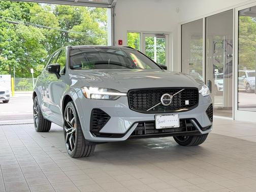 Vapor Grey 2025 Volvo XC60 Plug-In Hybrid T8 Polestar