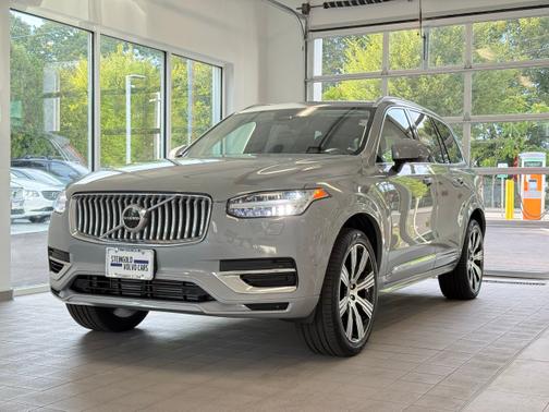 2024 Volvo XC90 Recharge Plug-In Hybrid T8 Ultimate Bright 7-Seater