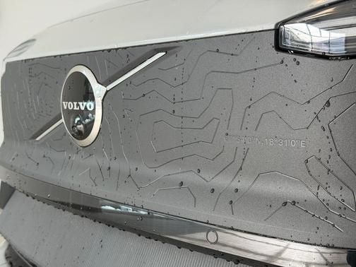 2026 Volvo EX30 TWIN MOTOR CROSS COUNTRY ULTRA