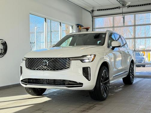 2026 Volvo XC90 B6 Plus 7-Seater