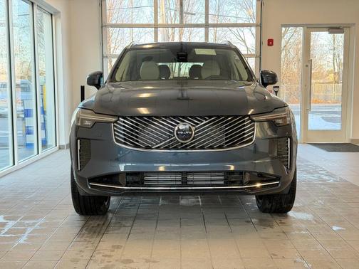 2026 Volvo XC90 Plug-In Hybrid T8 Ultra 7-Seater