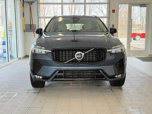 Denim Blue 2025 Volvo XC60 Plus