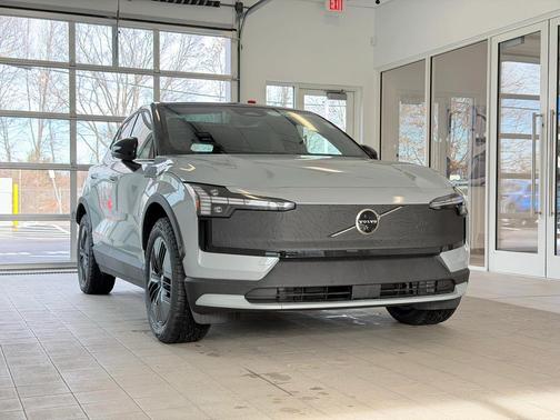 Vapour Grey Metallic 2026 Volvo EX30 Cross Country Ultra, Twin Motor Performance, Fully electric