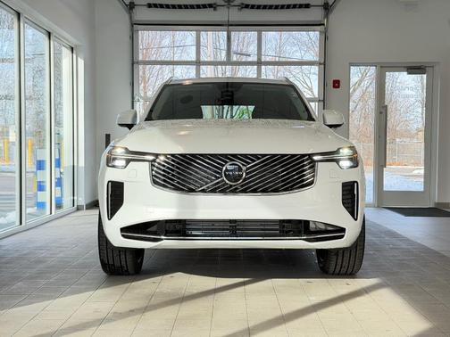 2026 Volvo XC90 Plug-In Hybrid T8 Ultra 7-Seater