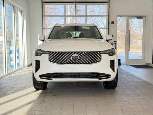 2026 Volvo XC90 B6 Ultra 7-Seater