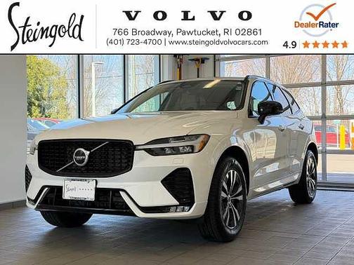 Crystal White 2025 Volvo XC60 Core