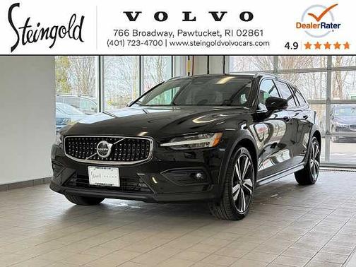 2024 Volvo V60 Cross Country Plus
