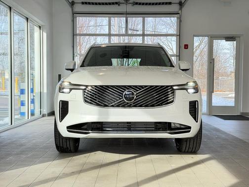 Crystal White Pearl 2026 Volvo XC90 Plug-In Hybrid Ultra, T8 AWD, Electric/Gasoline, Bright, 7 Seats