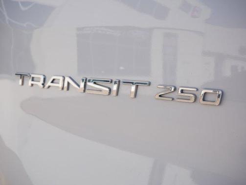 2022 Ford Transit-250 Base