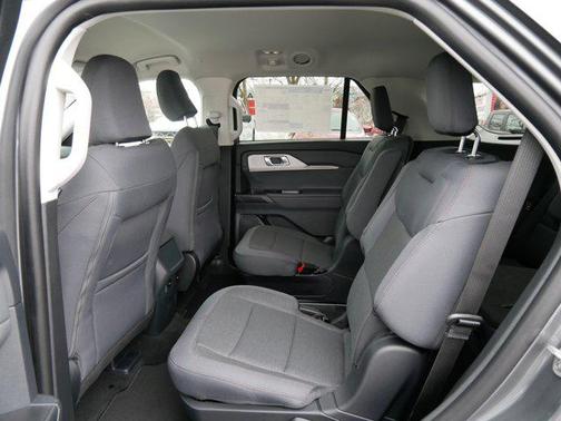 Carbonized Gray Metallic 2026 Ford Explorer Active