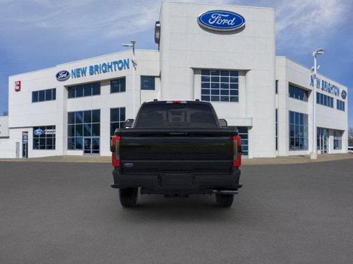 2025 Ford F-350 Platinum
