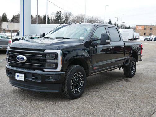 2025 Ford F-350 Platinum