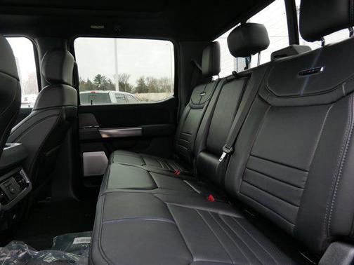 2025 Ford F-350 Platinum