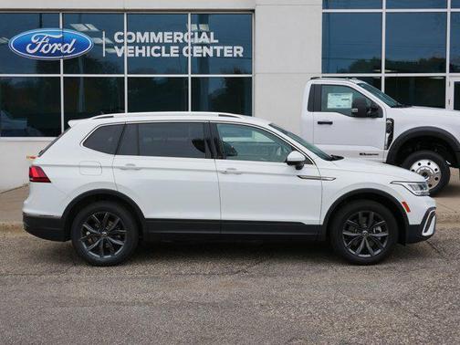 2024 Volkswagen Tiguan 2.0T Wolfsburg Edition