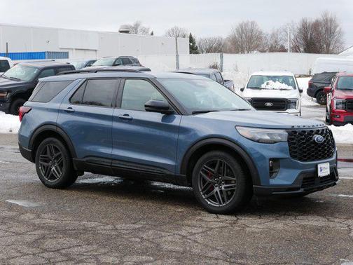 2025 Ford Explorer ST