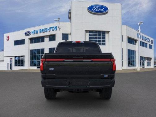 2025 Ford F-150 Lightning LARIAT