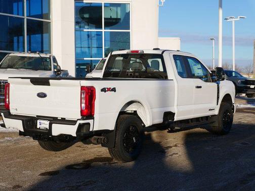 Oxford White 2026 Ford F-350 XL