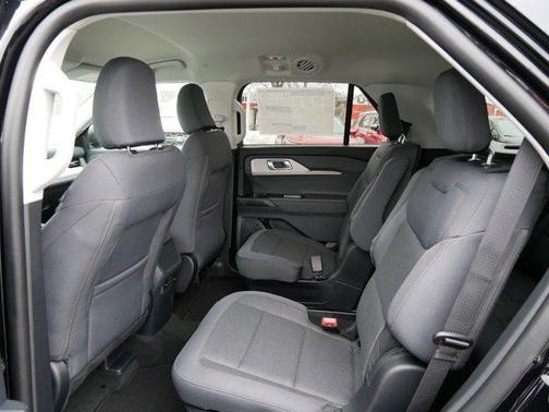 Agate Black Metallic 2026 Ford Explorer Active