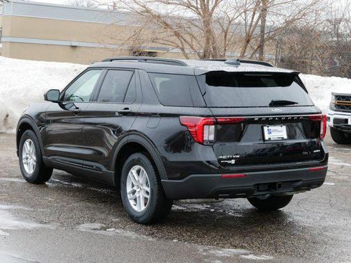 Agate Black Metallic 2026 Ford Explorer Active
