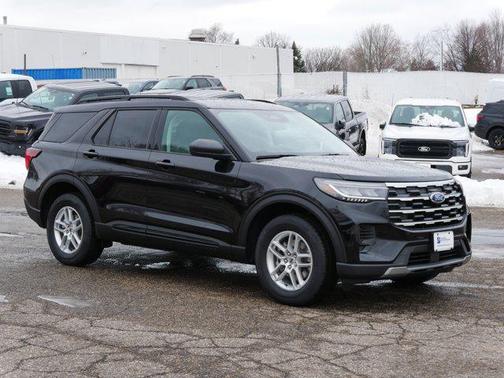 Agate Black Metallic 2026 Ford Explorer Active