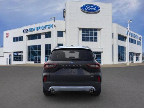 Agate Black Metallic 2025 Ford Escape PHEV SE