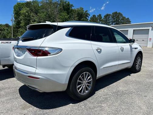 2023 Buick Enclave Essence AWD