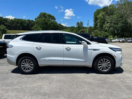 2023 Buick Enclave Essence AWD