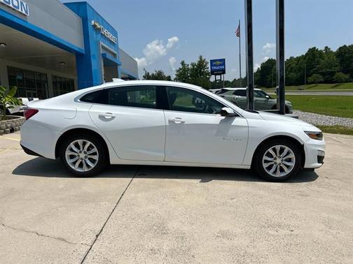 2021 Chevrolet Malibu FWD LT