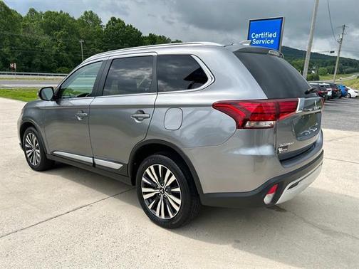 2020 Mitsubishi Outlander ES