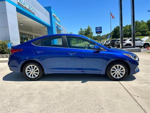 2022 Hyundai Accent SEL