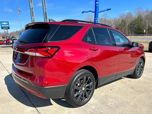 2022 Chevrolet Equinox FWD RS