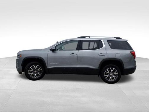 2023 GMC Acadia FWD SLT