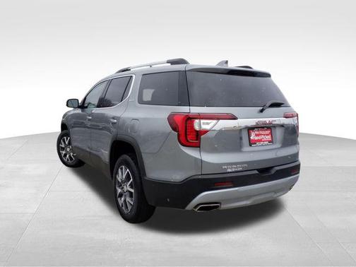2023 GMC Acadia FWD SLT