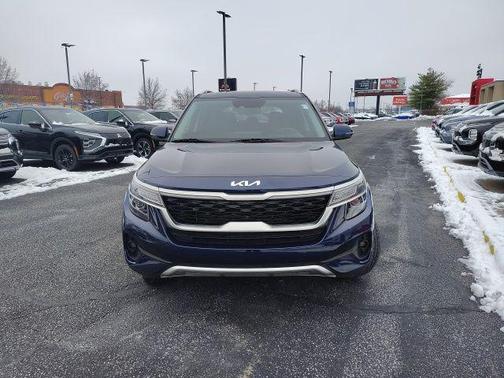 2023 Kia Seltos EX