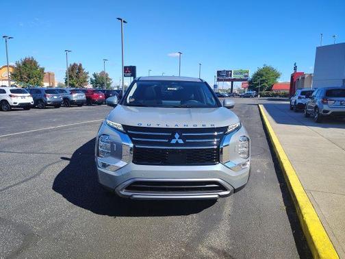 2025 Mitsubishi Outlander SE 2.5 S-AWC