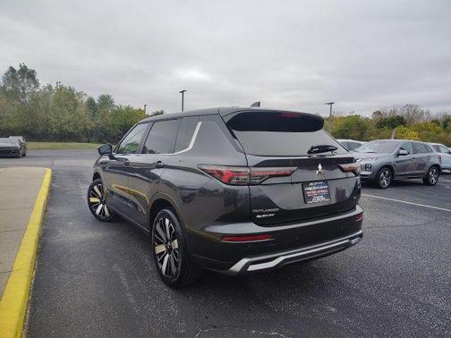 2025 Mitsubishi Outlander SE 2.5 S-AWC