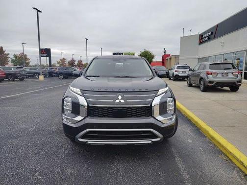 2025 Mitsubishi Outlander SE 2.5 S-AWC
