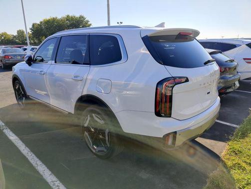 2023 Kia Telluride EX