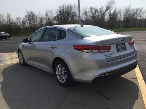2018 Kia Optima LX