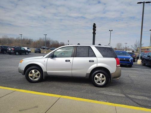2005 Saturn Vue Base