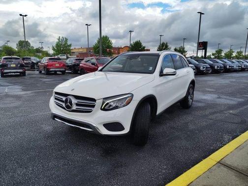 White 2018 Mercedes-Benz GLC 300 4MATIC