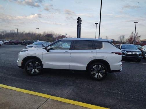 2025 Mitsubishi Outlander SE 2.5 S-AWC