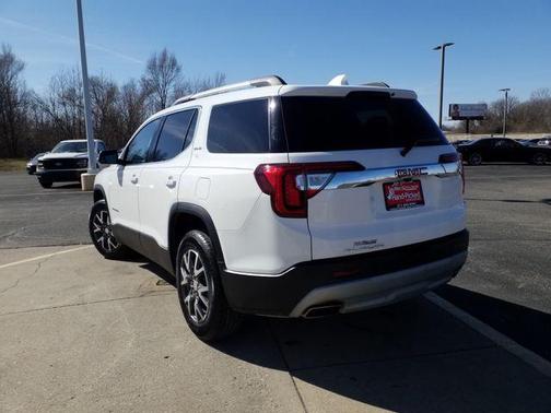 2022 GMC Acadia FWD SLE