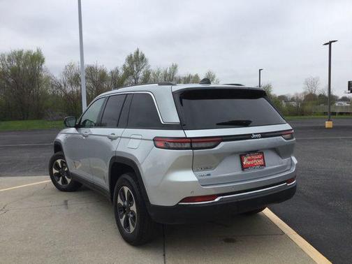 2023 Jeep Grand Cherokee 4xe Base