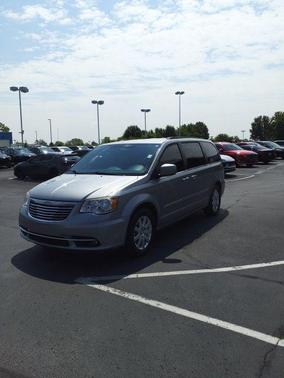 2014 Chrysler Town & Country Touring