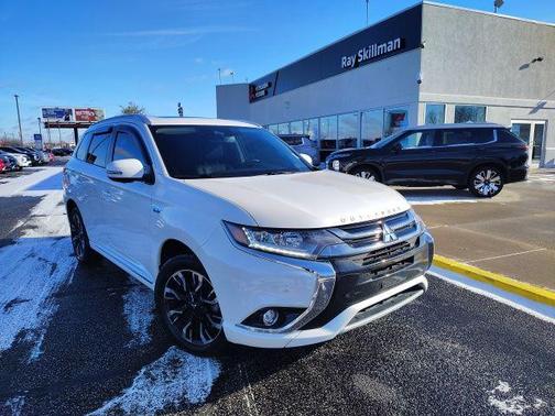2018 Mitsubishi Outlander PHEV GT